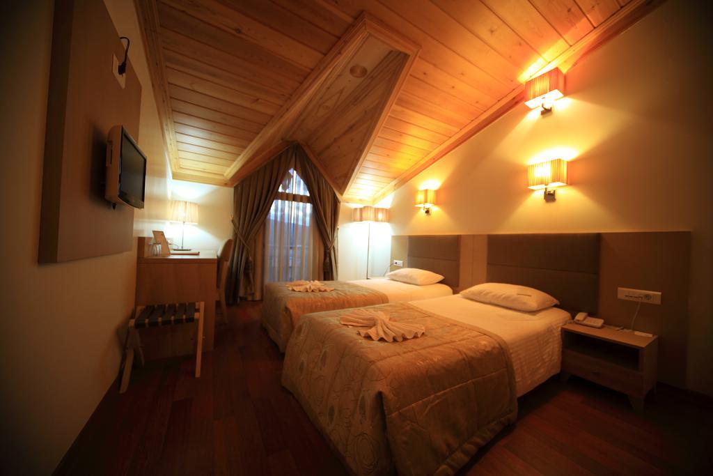 Iksir Resort Town Daday Eksteriør billede